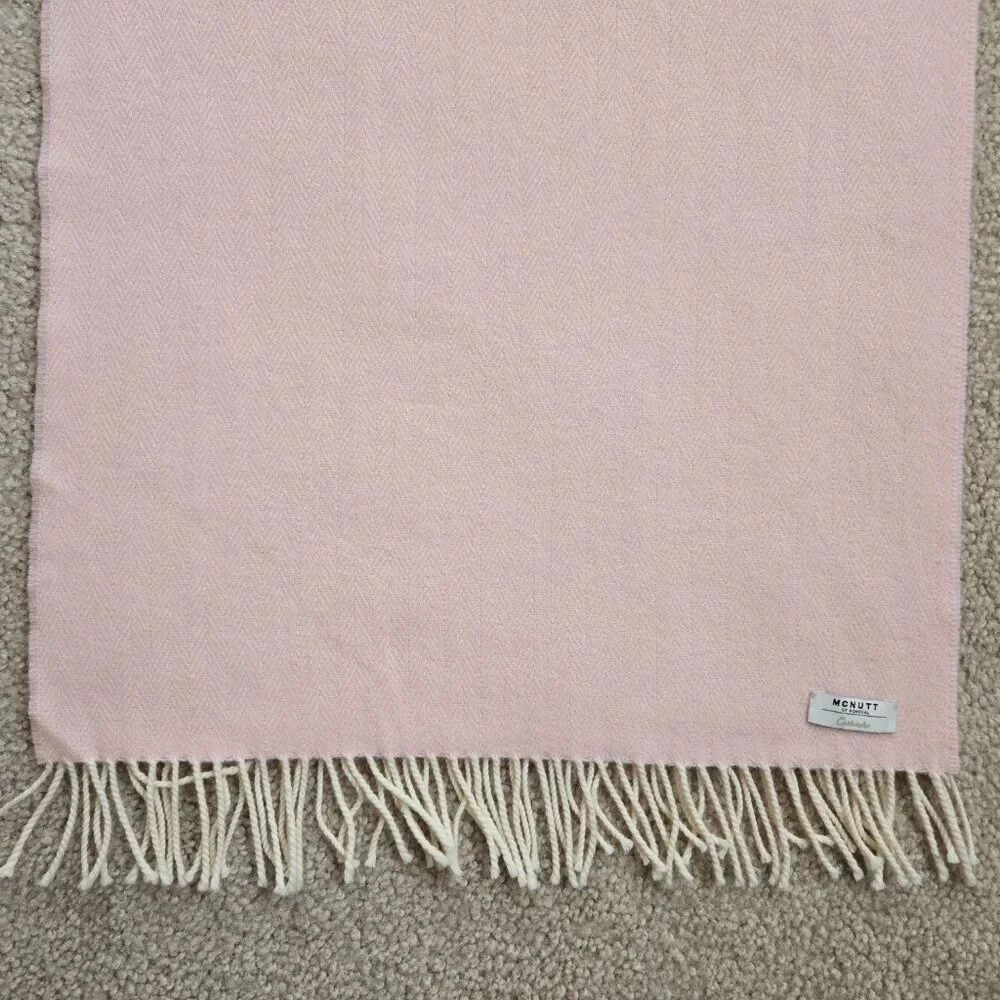 NWOT McNutt Cashmere Pink Herringbone Scarf Ireland - Picture 5 of 9